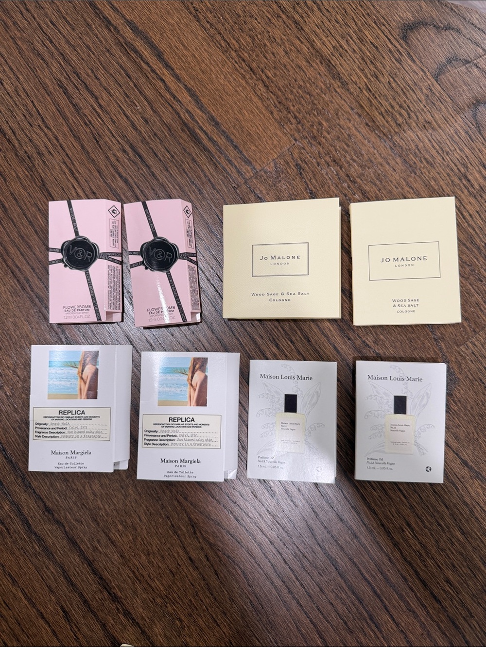 Set of 8 designer samples